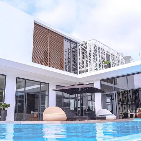 Sisid Anilao Resort Мабини Экстерьер фото